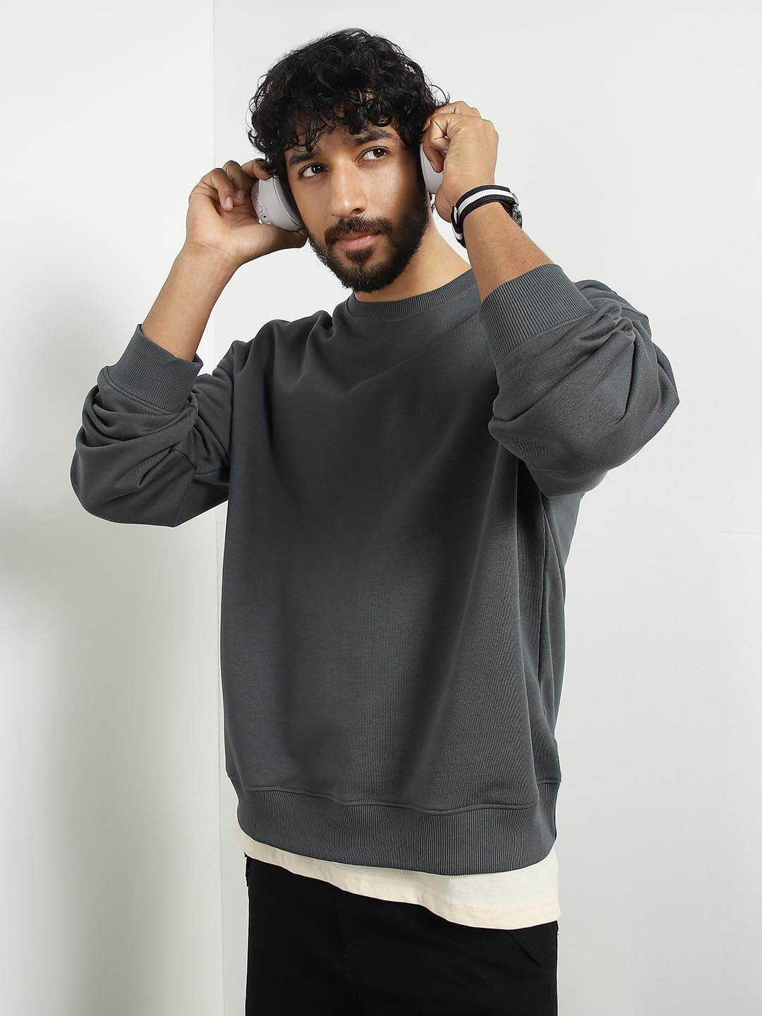 NOBERO Men's Cotton Blend Crew Neck Oversized Fit Sweatshirt (1M-TWSS-R0005_Graphite, X_Large) - Image 3