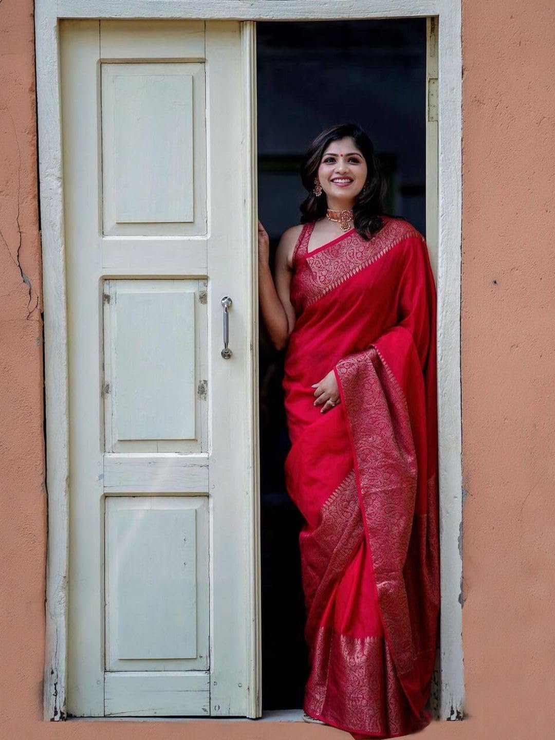 Yashika Women's Solid Red Banarasi Kanjivaram Cotton Silk Saree With Unstitched Blouse Material For Women (AZ-YS-OG-JHATKA RED) - Image 2