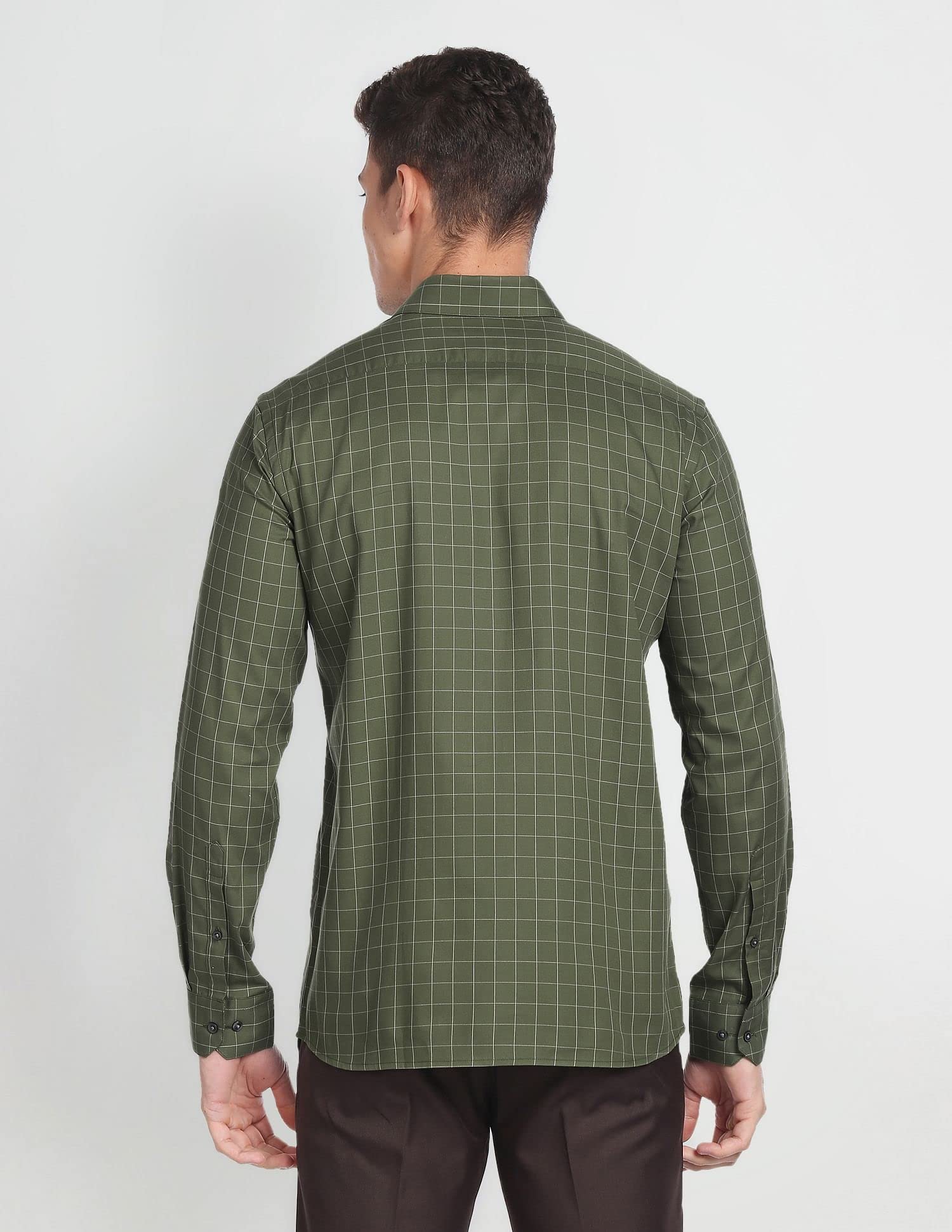 Arrow Men's Checkered Full Sleeve Slim Fit Cutaway Collar Cotton Formal Shirt (ARADOSH1244_Dark Green_39) - Image 4