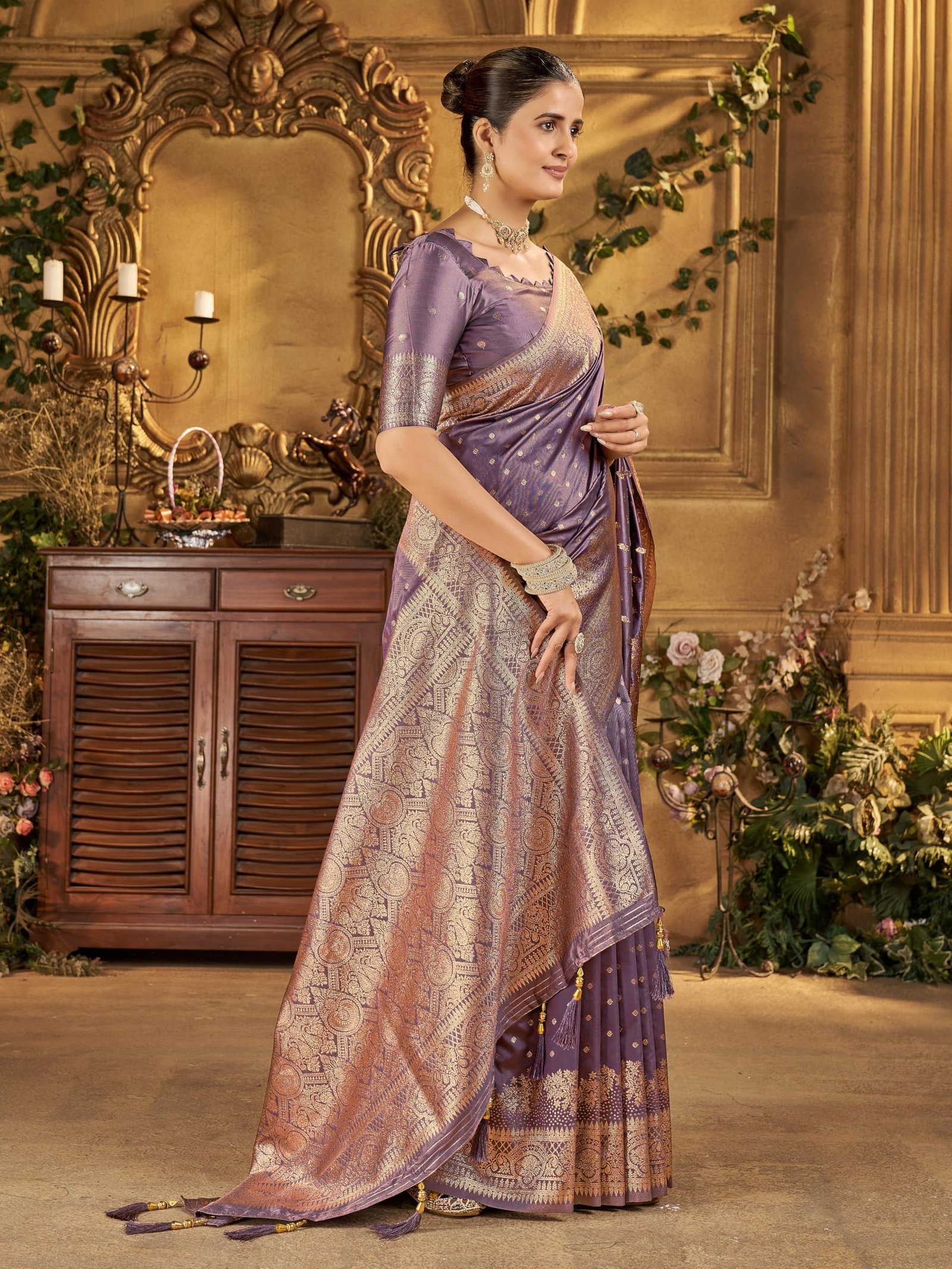 Mehrang Women's Banarasi Silk Kanjivaram Saree For Wedding With Pure Zari Work, Woven Design, With Unstitched Blouse Piece - Image 6