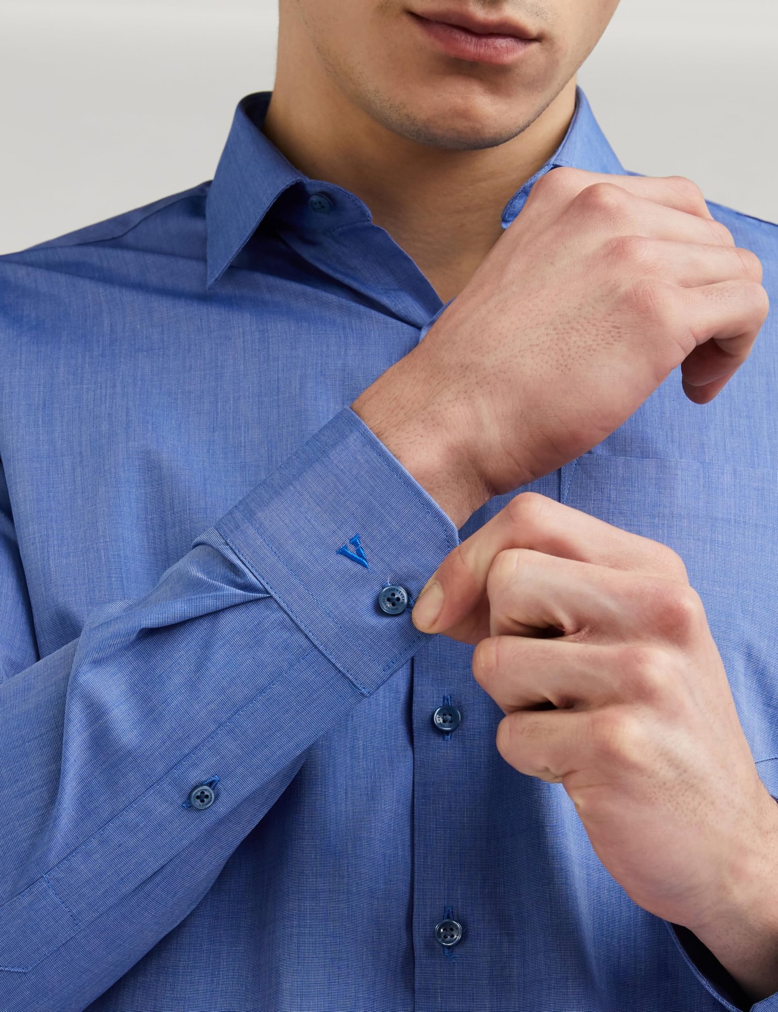 Van Heusen Cotton Men's Solid Slim Fit Formal Shirt (Vhsfrslbn06814_Medium Blue 42) - Image 3