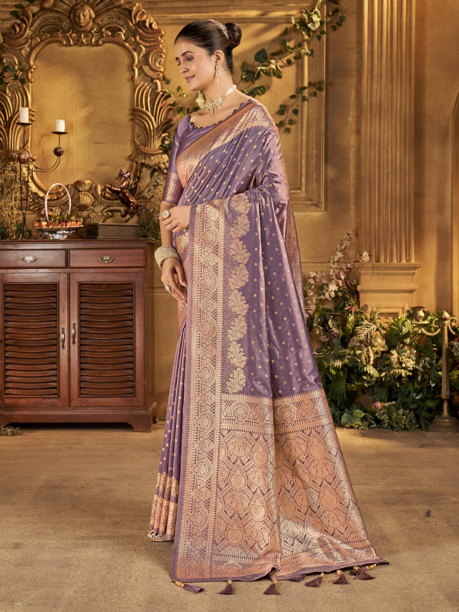 Mehrang Women's Banarasi Silk Kanjivaram Saree For Wedding With Pure Zari Work, Woven Design, With Unstitched Blouse Piece - Image 7
