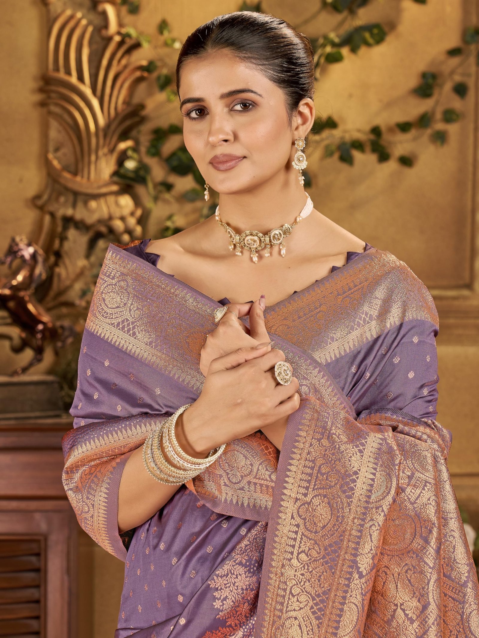 Mehrang Women's Banarasi Silk Kanjivaram Saree For Wedding With Pure Zari Work, Woven Design, With Unstitched Blouse Piece - Image 2
